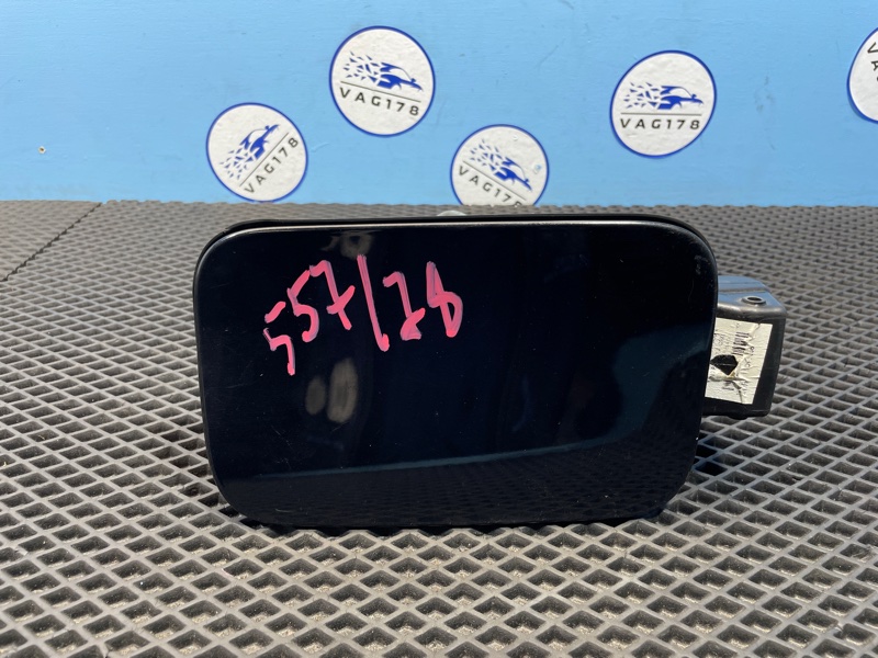 Лючок бензобака, 2500 рублей, Санкт-Петербург