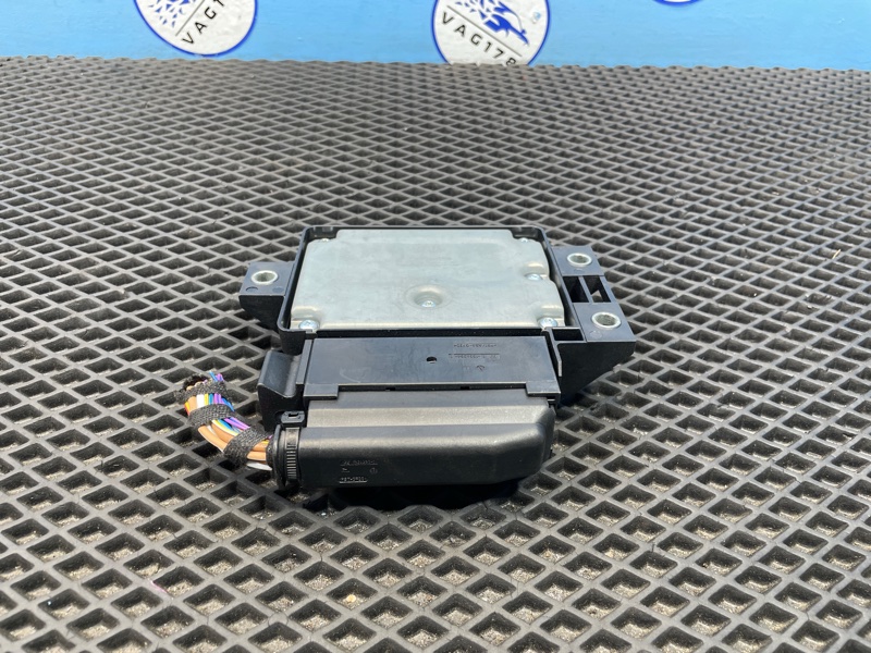 Блок управления стояночным тормозом, 2000 рублей, Санкт-Петербург