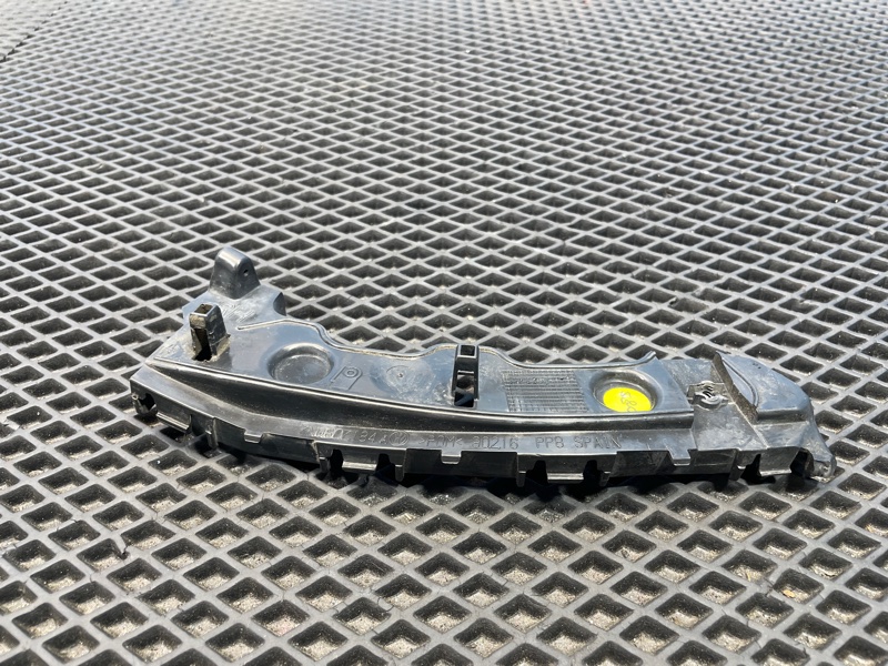 Направляющая бампера, 1900 рублей, Санкт-Петербург