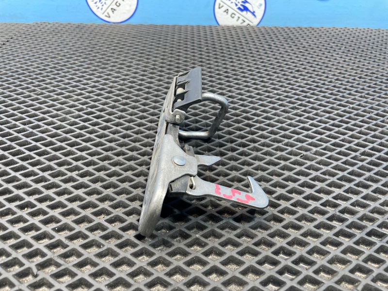 Крючок капота, 1000 рублей, Санкт-Петербург