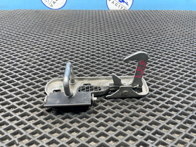 Крючок капота, 1000 рублей, Санкт-Петербург