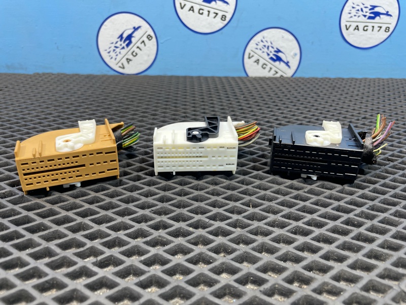 Блок управления бортовой сети, 2500 рублей, Санкт-Петербург