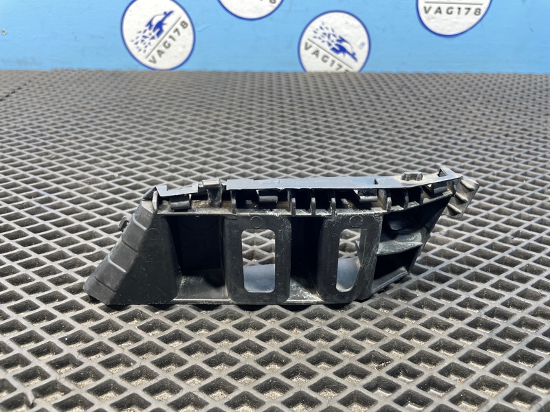 Направляющая бампера, 1500 рублей, Санкт-Петербург