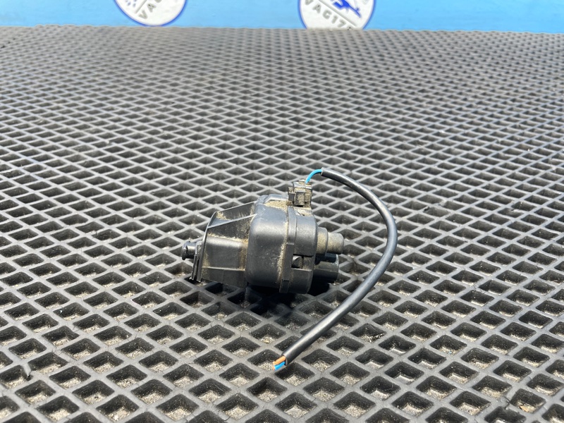 Активатор замка крышки бензобака, 1500 рублей, Санкт-Петербург