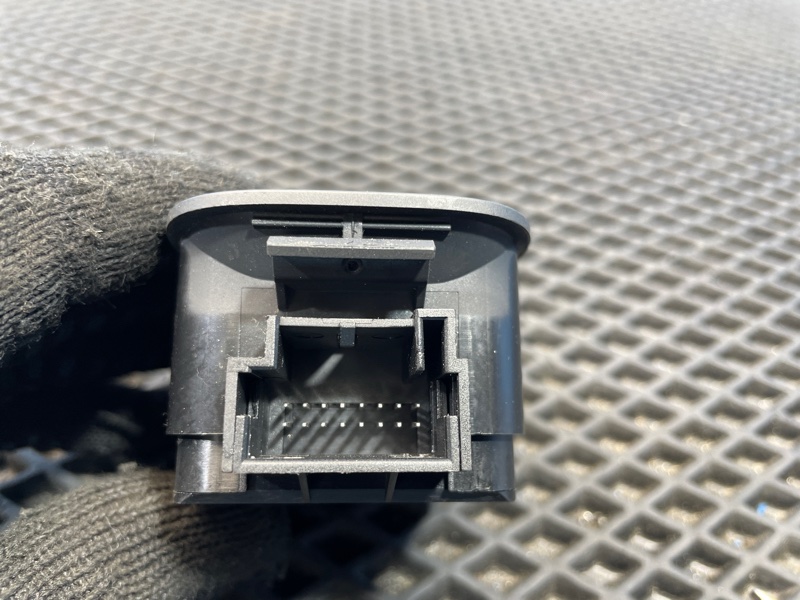 Кнопка стояночного тормоза, 1500 рублей, Санкт-Петербург