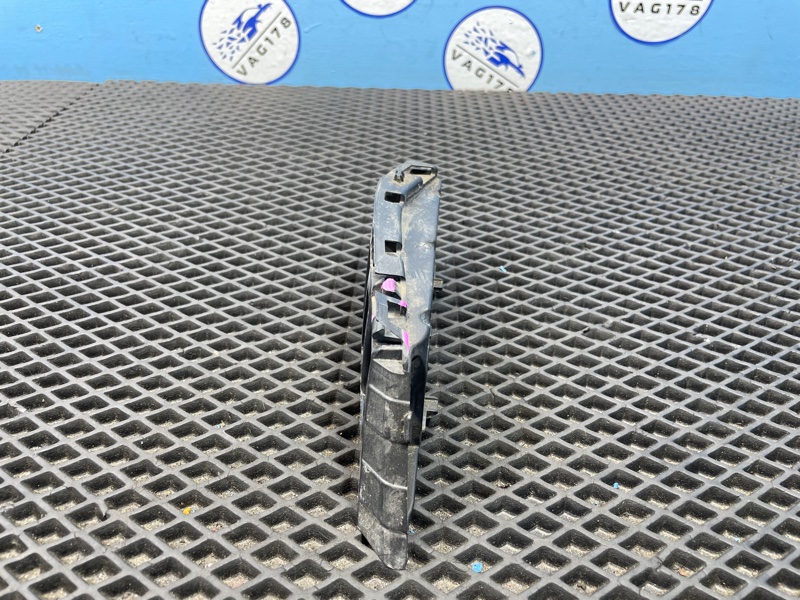 Направляющая бампера, 1000 рублей, Санкт-Петербург