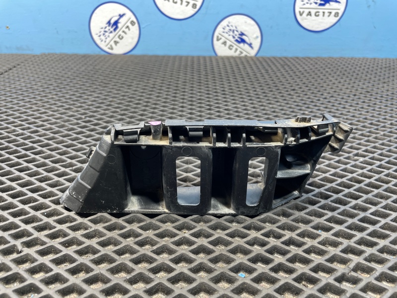 Направляющая бампера, 1000 рублей, Санкт-Петербург