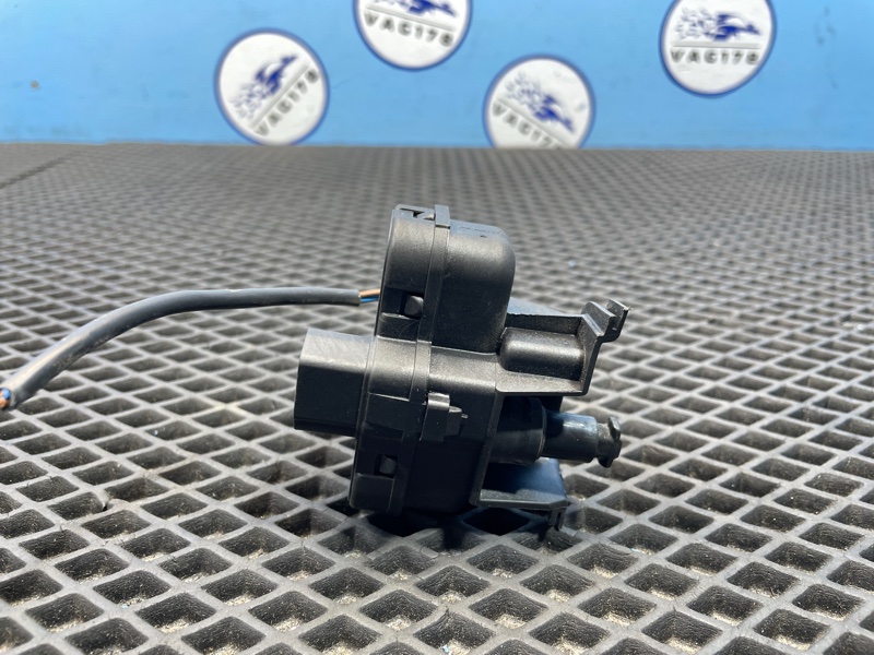 Активатор замка крышки бензобака, 1500 рублей, Санкт-Петербург