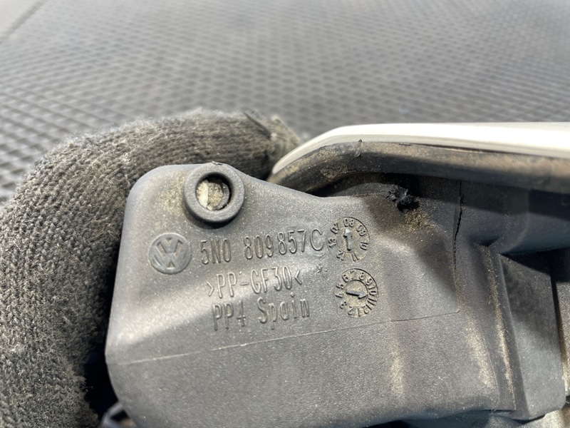 Лючок бензобака, 3600 рублей, Санкт-Петербург