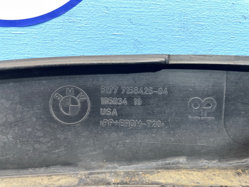 Накладка арки, 1000 рублей, Санкт-Петербург