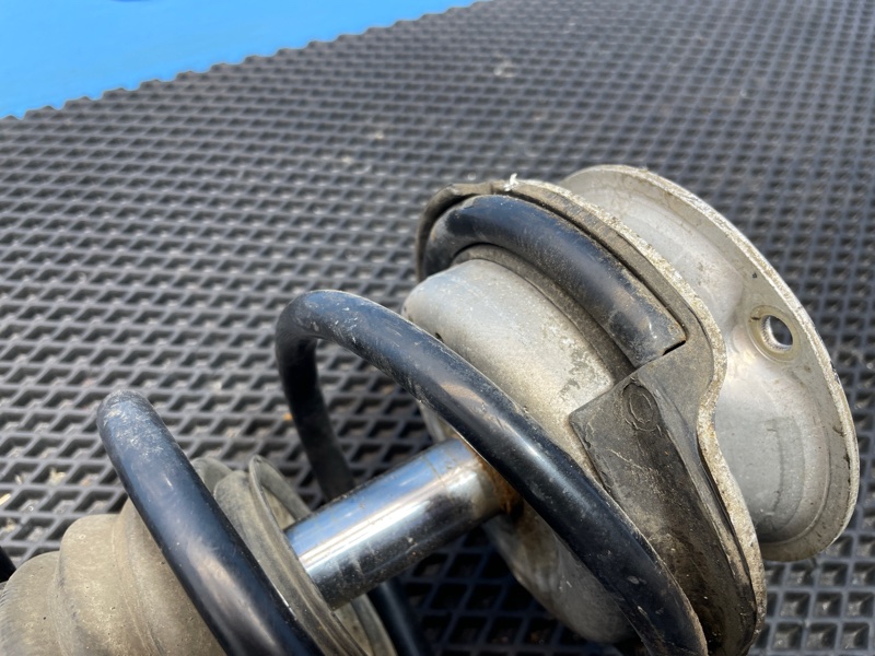 Амортизатор, 10000 рублей, Санкт-Петербург