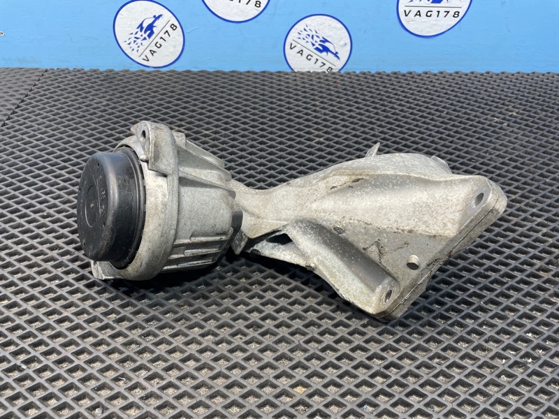 Опора двигателя, 1000 рублей, Санкт-Петербург