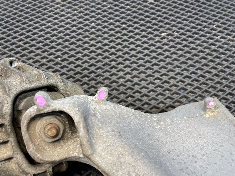 Опора двигателя, 1000 рублей, Санкт-Петербург