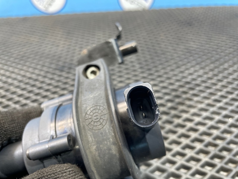 Насос помпа электрический, 1800 рублей, Санкт-Петербург