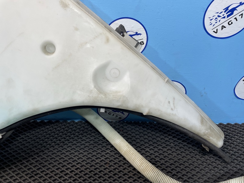 Бачок омывателя лобового стекла, 2000 рублей, Санкт-Петербург