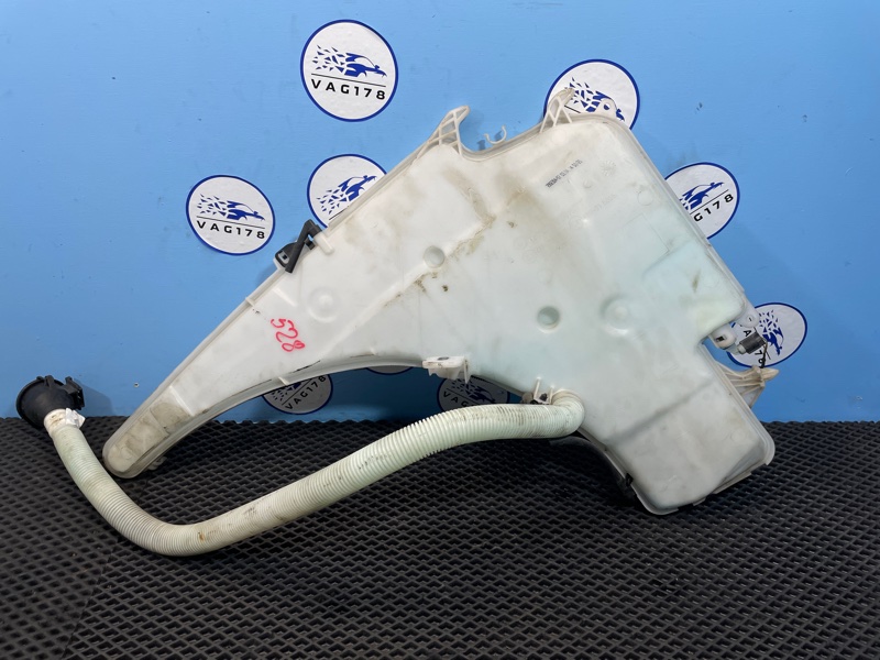 Бачок омывателя лобового стекла, 2000 рублей, Санкт-Петербург