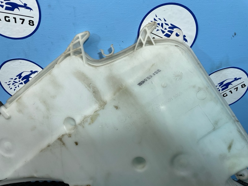 Бачок омывателя лобового стекла, 2000 рублей, Санкт-Петербург