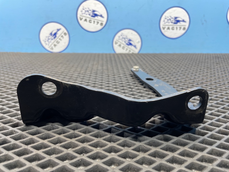 Кронштейн кпп, 2500 рублей, Санкт-Петербург