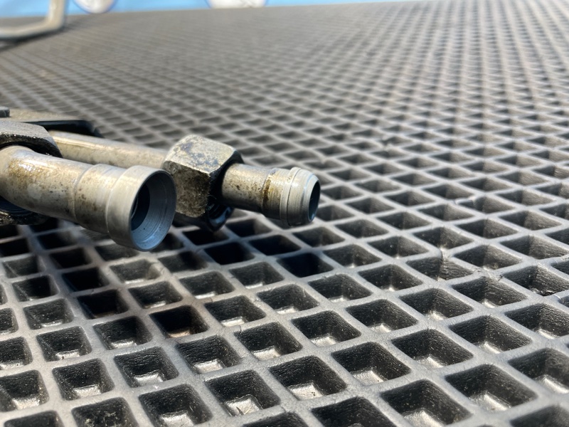 Трубка системы охлаждения АКПП, 2000 рублей, Санкт-Петербург