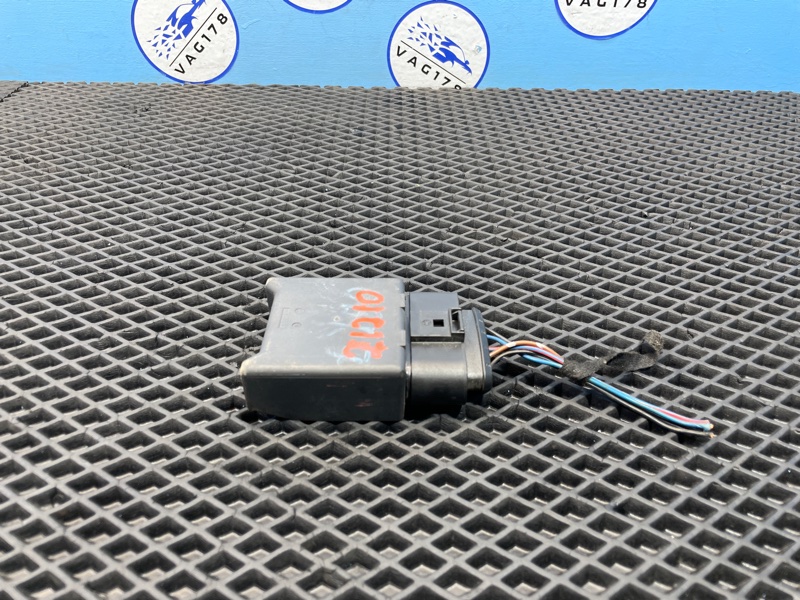 Реле топливного насоса, 1000 рублей, Санкт-Петербург