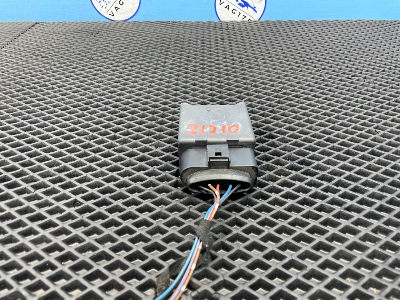 Реле топливного насоса, 1000 рублей, Санкт-Петербург