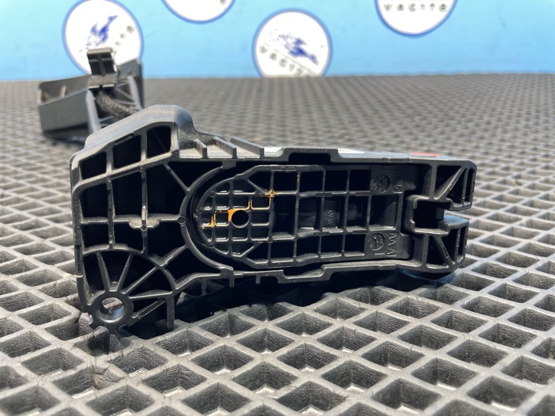 Педаль газа, 1500 рублей, Санкт-Петербург