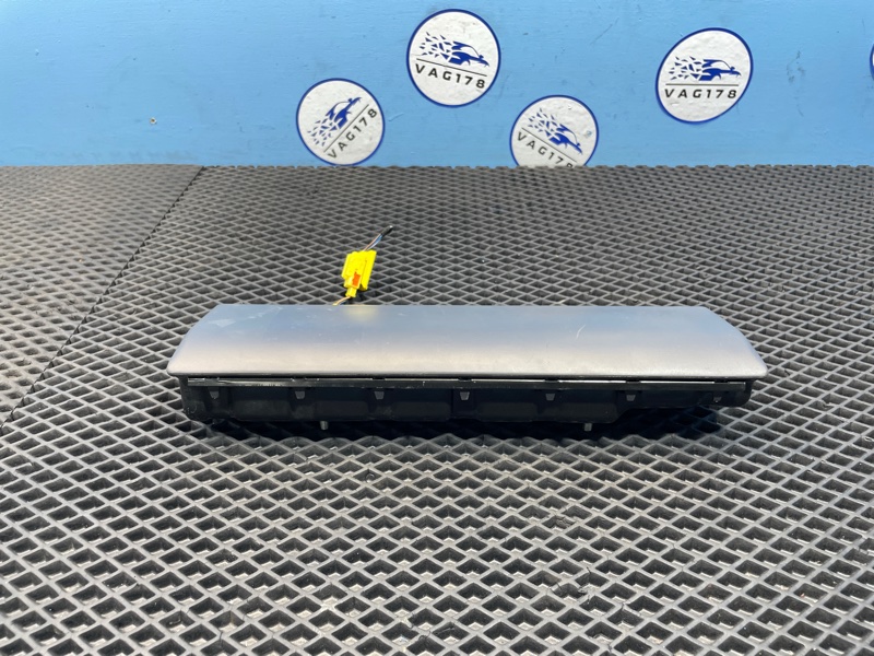 Подушка безопасности коленная, 2500 рублей, Санкт-Петербург