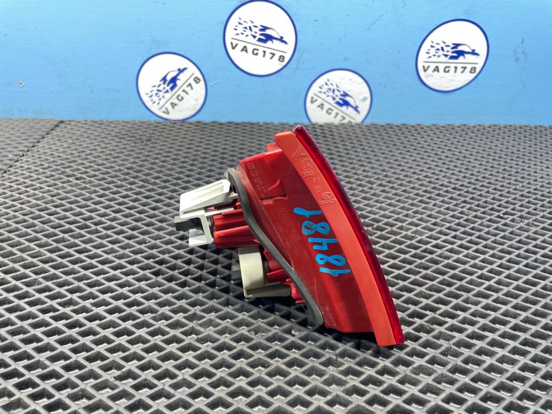 Фонарь внутренний, 1000 рублей, Санкт-Петербург