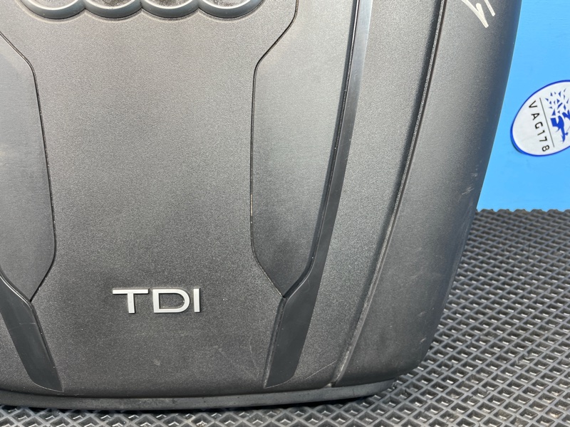 Декоративная накладка двигателя, 1000 рублей, Санкт-Петербург