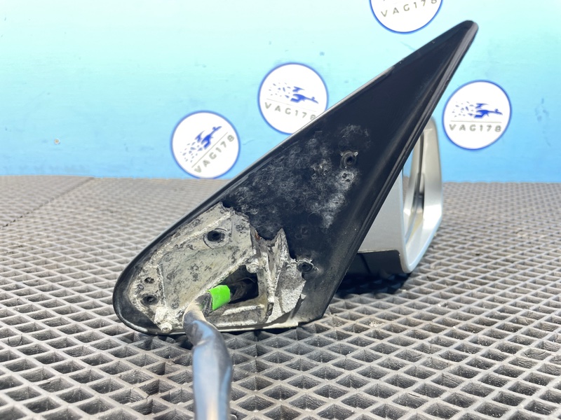 Зеркало, 2000 рублей, Санкт-Петербург