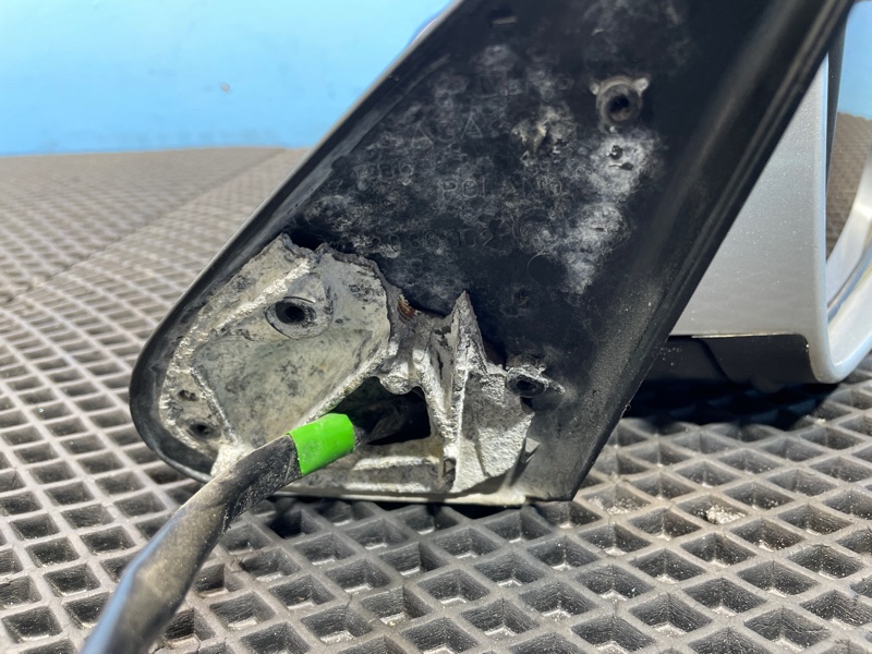 Зеркало, 2000 рублей, Санкт-Петербург