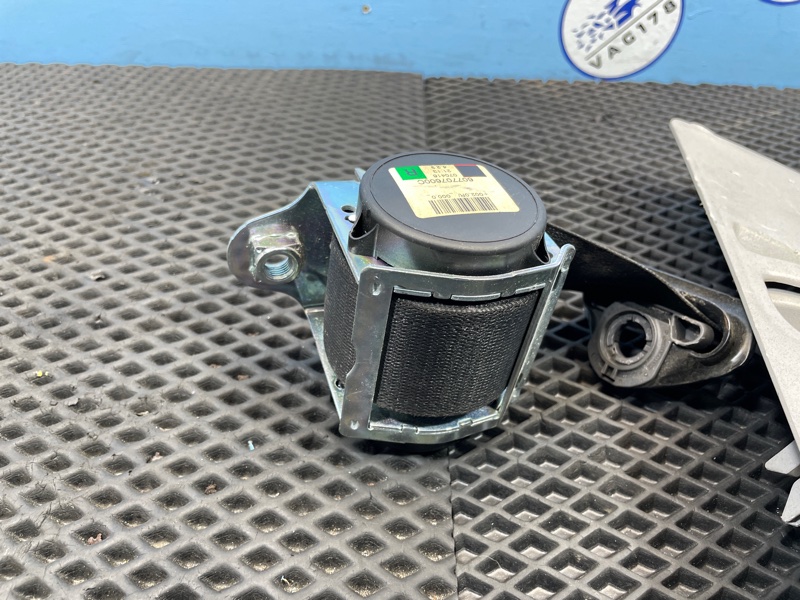 Ремень безопасности, 1000 рублей, Санкт-Петербург