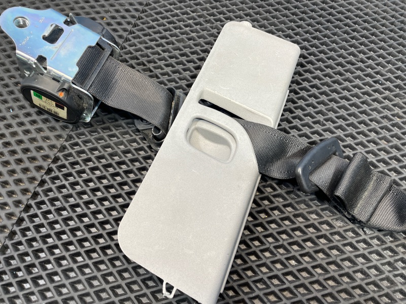 Ремень безопасности, 1000 рублей, Санкт-Петербург