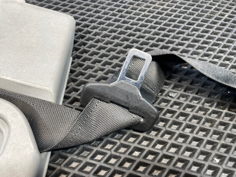 Ремень безопасности, 1000 рублей, Санкт-Петербург