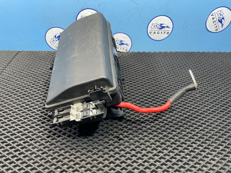 Блок предохранителей, 1000 рублей, Санкт-Петербург