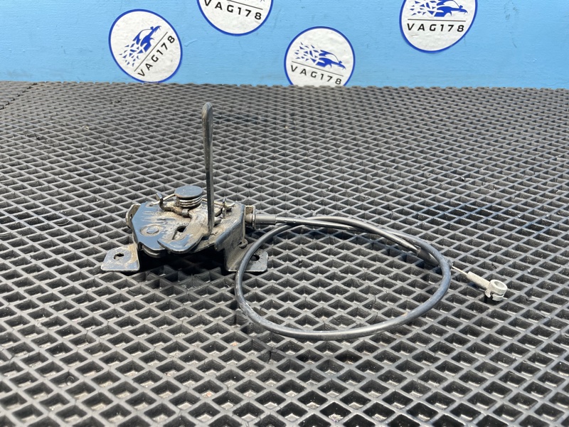 Замок капота, 800 рублей, Санкт-Петербург