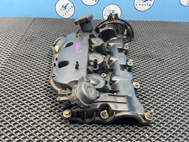 Крышка клапанная, 1000 рублей, Санкт-Петербург