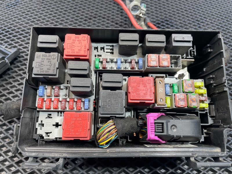 Блок предохранителей, 1100 рублей, Санкт-Петербург