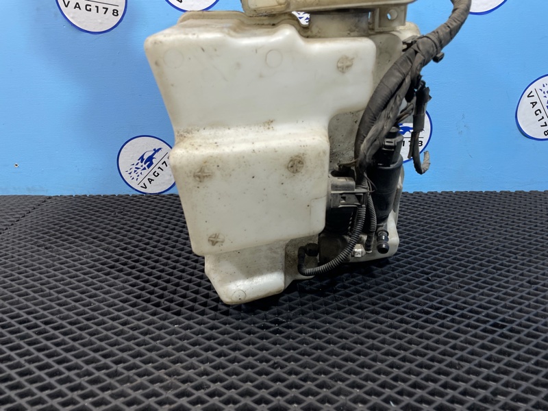 Бачок омывателя лобового стекла, 2500 рублей, Санкт-Петербург