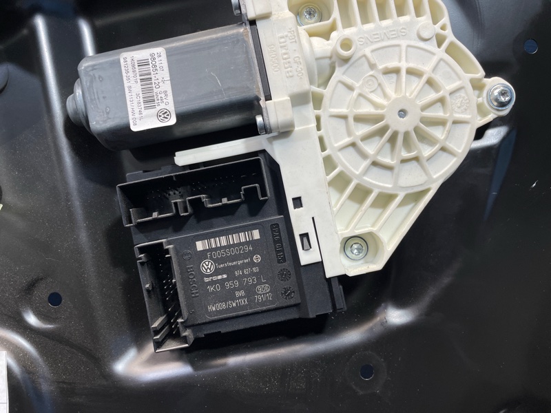 Стеклоподъемник электр., 3500 рублей, Санкт-Петербург