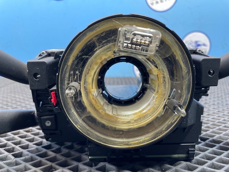 Переключатель подрулевой, 2000 рублей, Санкт-Петербург