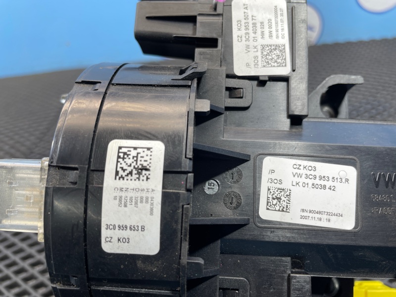 Переключатель подрулевой, 2000 рублей, Санкт-Петербург