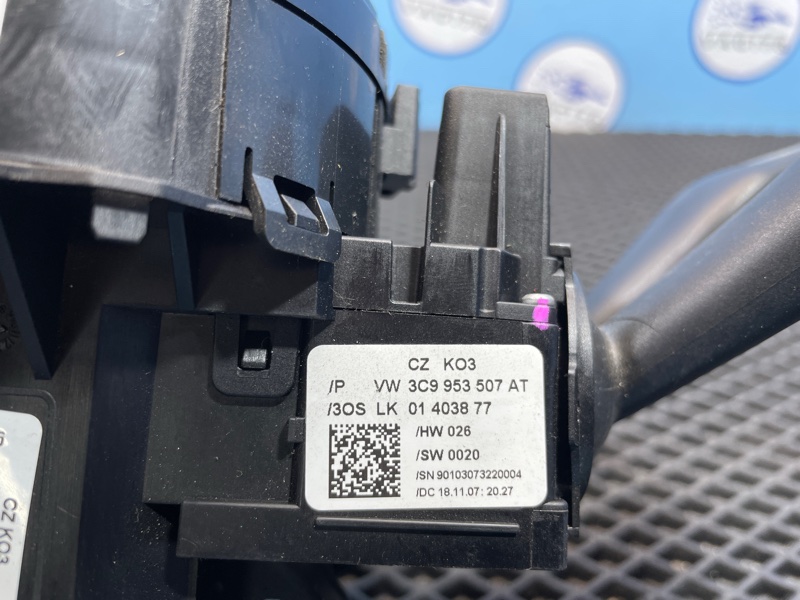 Переключатель подрулевой, 2000 рублей, Санкт-Петербург