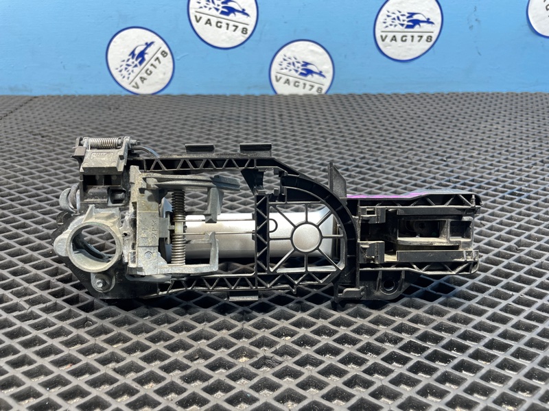 Кронштейн ручки, 4500 рублей, Санкт-Петербург