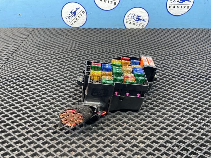 Блок предохранителей, 1000 рублей, Санкт-Петербург