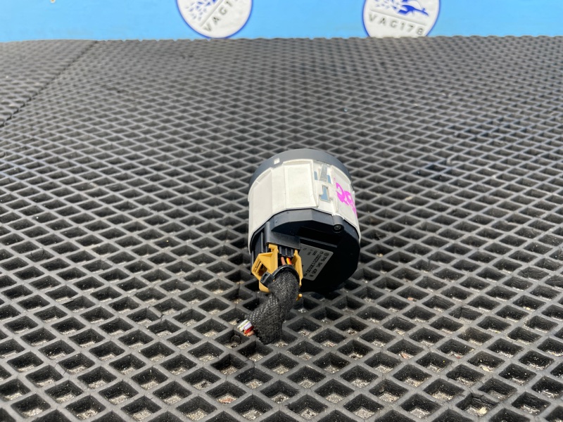 Кнопка блокировки дифференциала, 1000 рублей, Санкт-Петербург