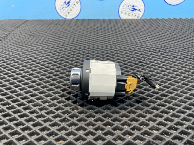 Кнопка блокировки дифференциала, 1000 рублей, Санкт-Петербург