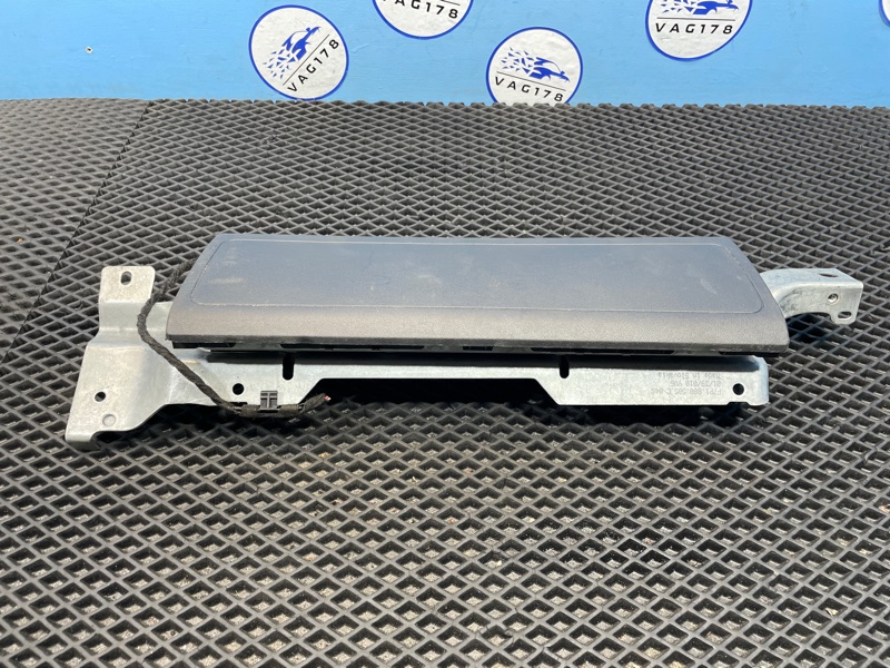 Подушка безопасности коленная, 6000 рублей, Санкт-Петербург