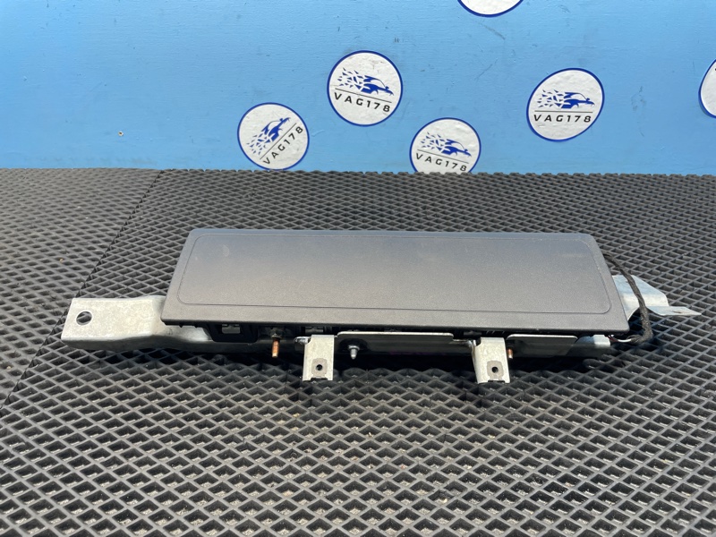 Подушка безопасности коленная, 6000 рублей, Санкт-Петербург