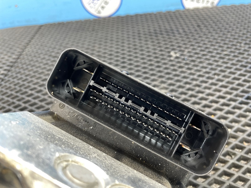 Блок ABS, 2000 рублей, Санкт-Петербург